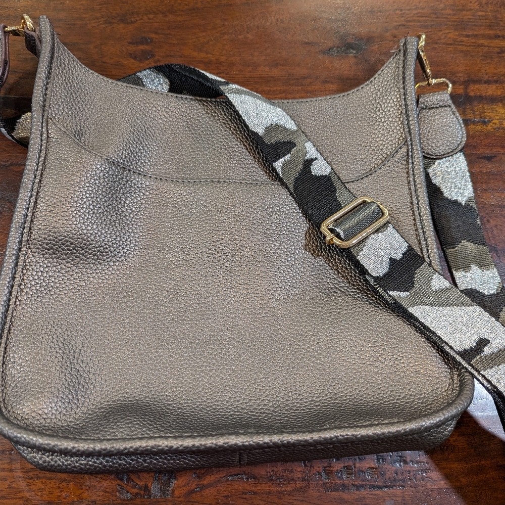 Vegan Leather Pebbled Pewter Crossbody Bag